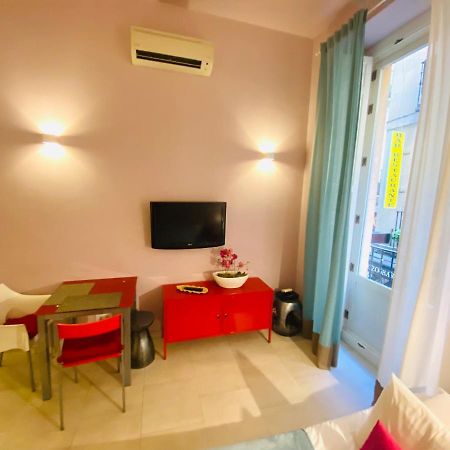 Apartamentos Puzzle Madrid Sol Buitenkant foto