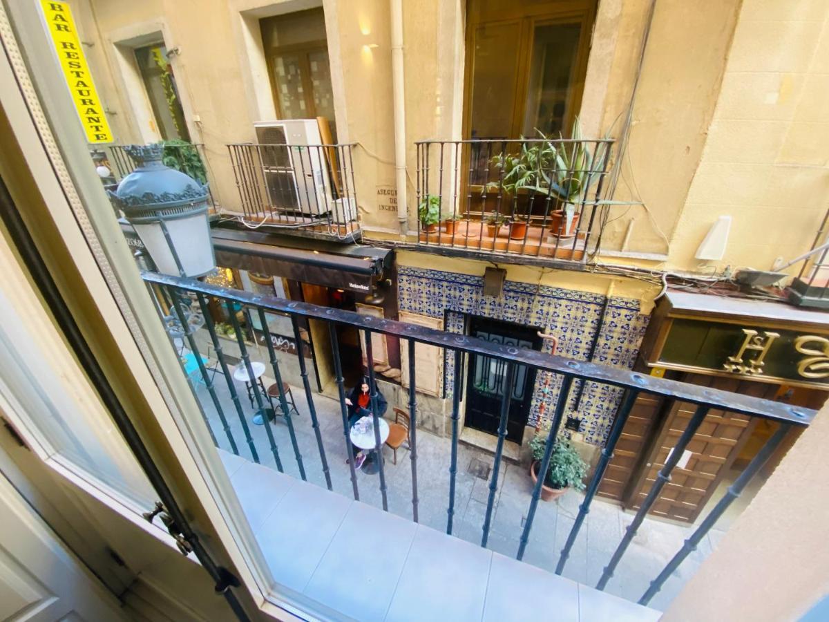 Apartamentos Puzzle Madrid Sol Buitenkant foto